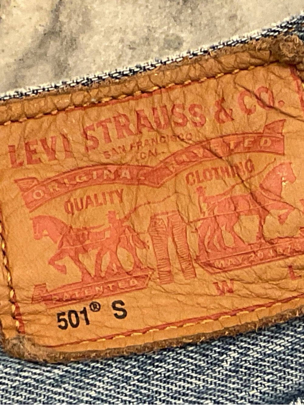 Levi's White Oak Cone Light Blue Distressed Straight Leg Jeans - Picture 3 of 13